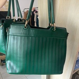 Green tote bag